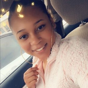 Meet your Posher, Jamiah